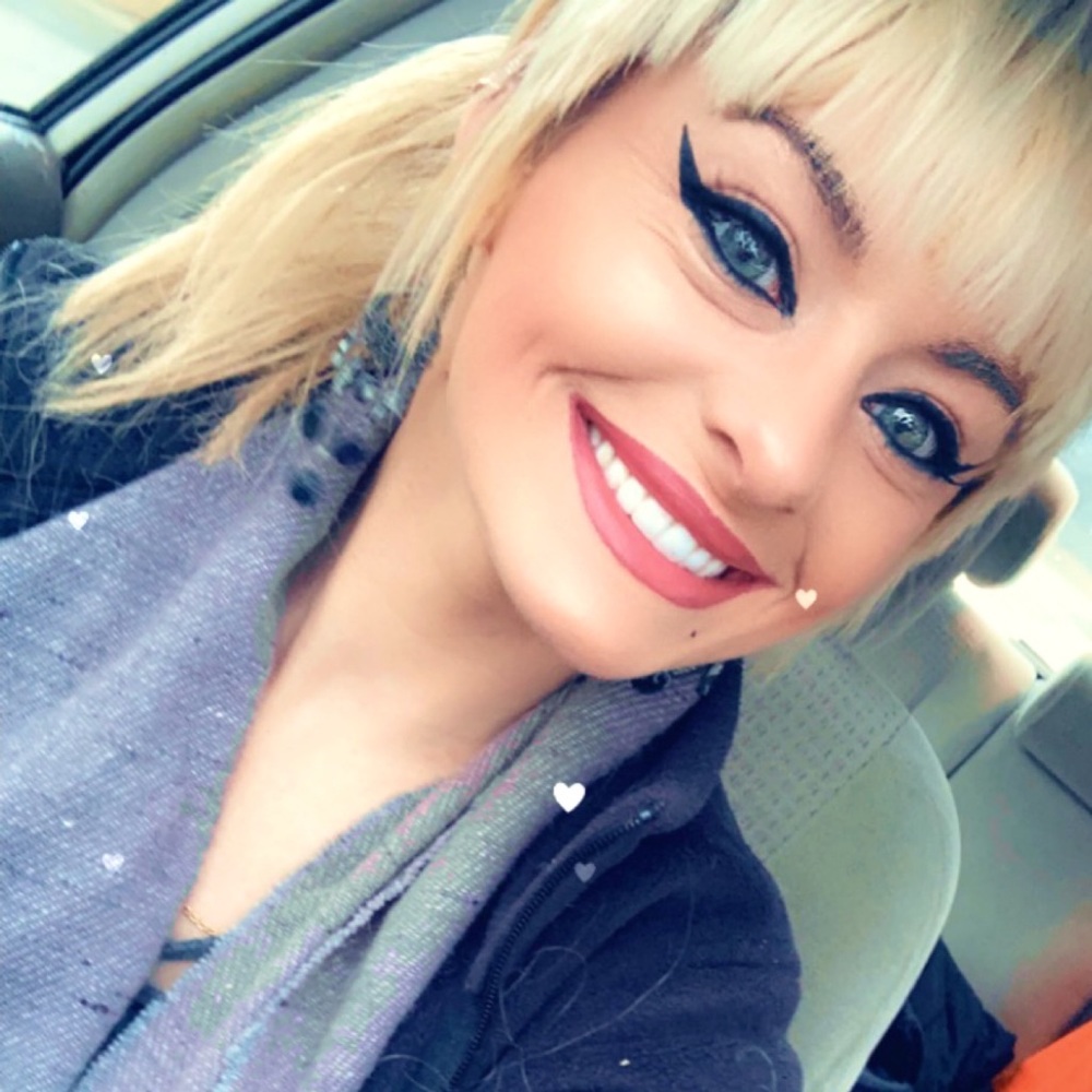 Meet your Posher, Katie